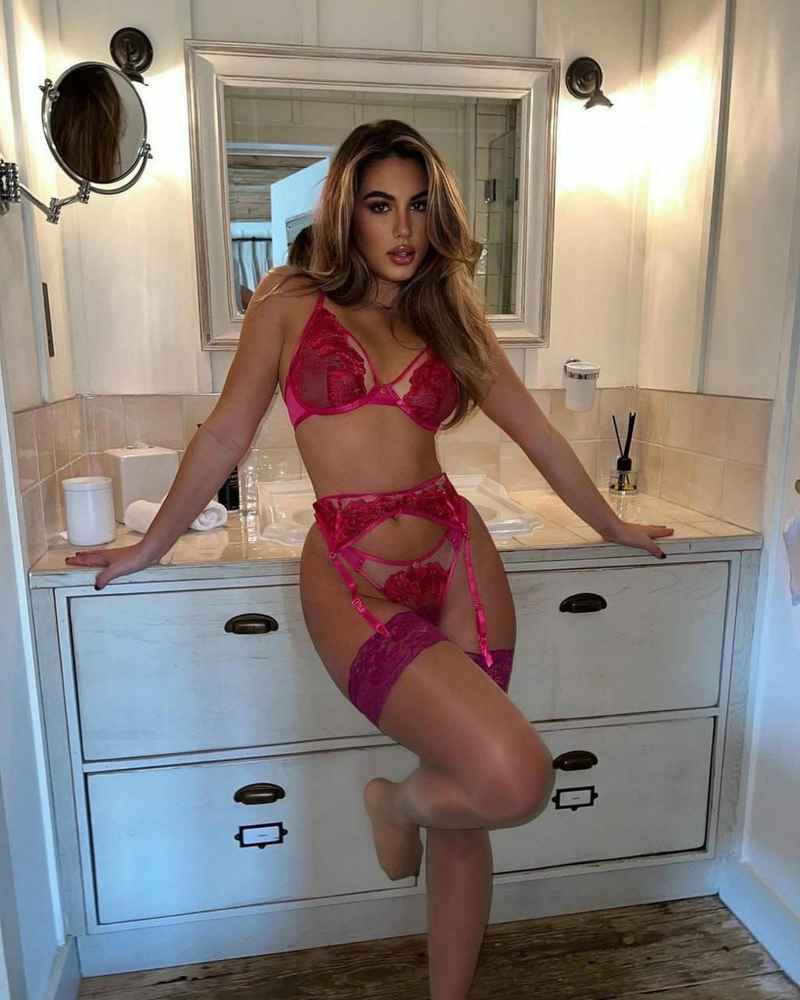 Skylar - local girl