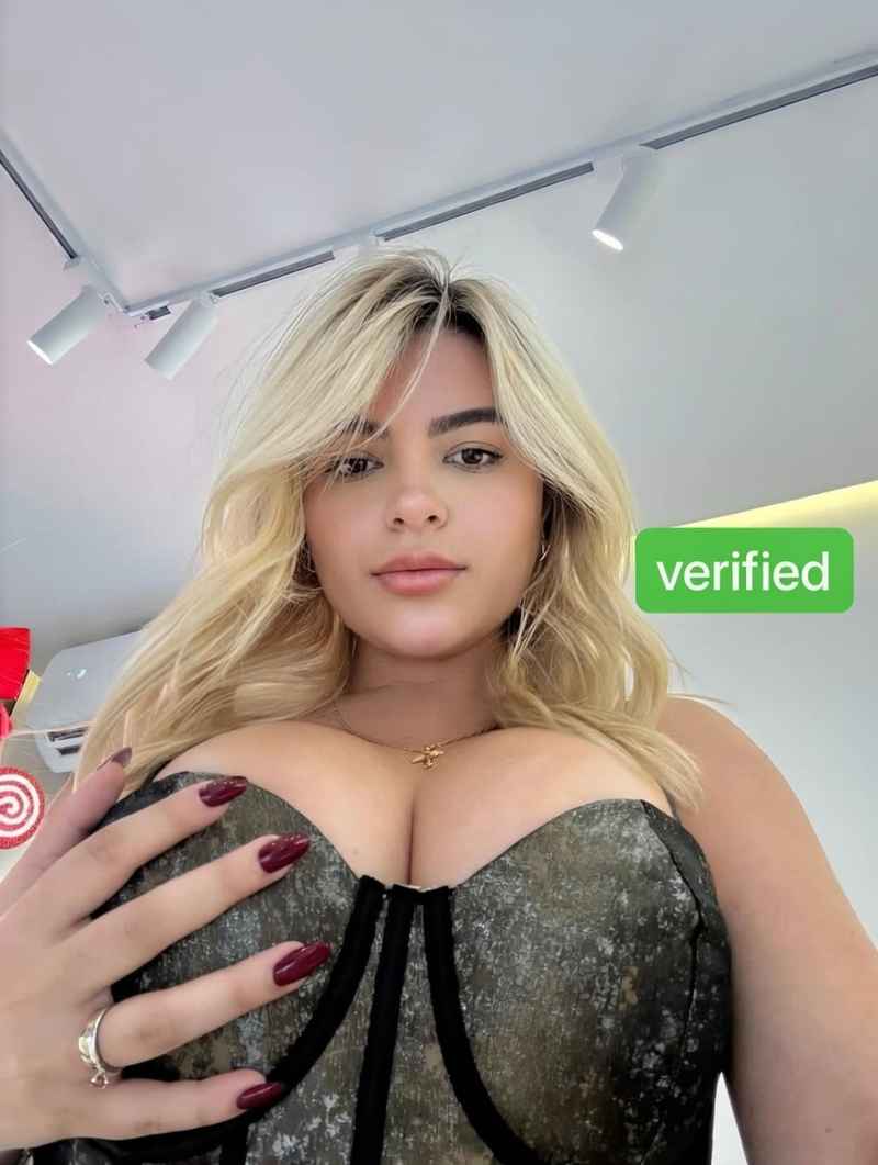 Donna - outcall available