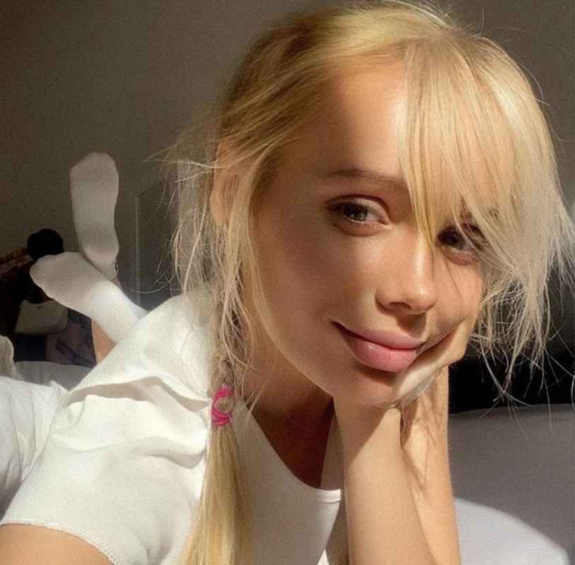 Carolyn - local girl