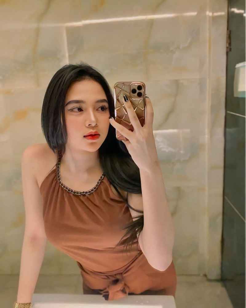 Sandra - high class