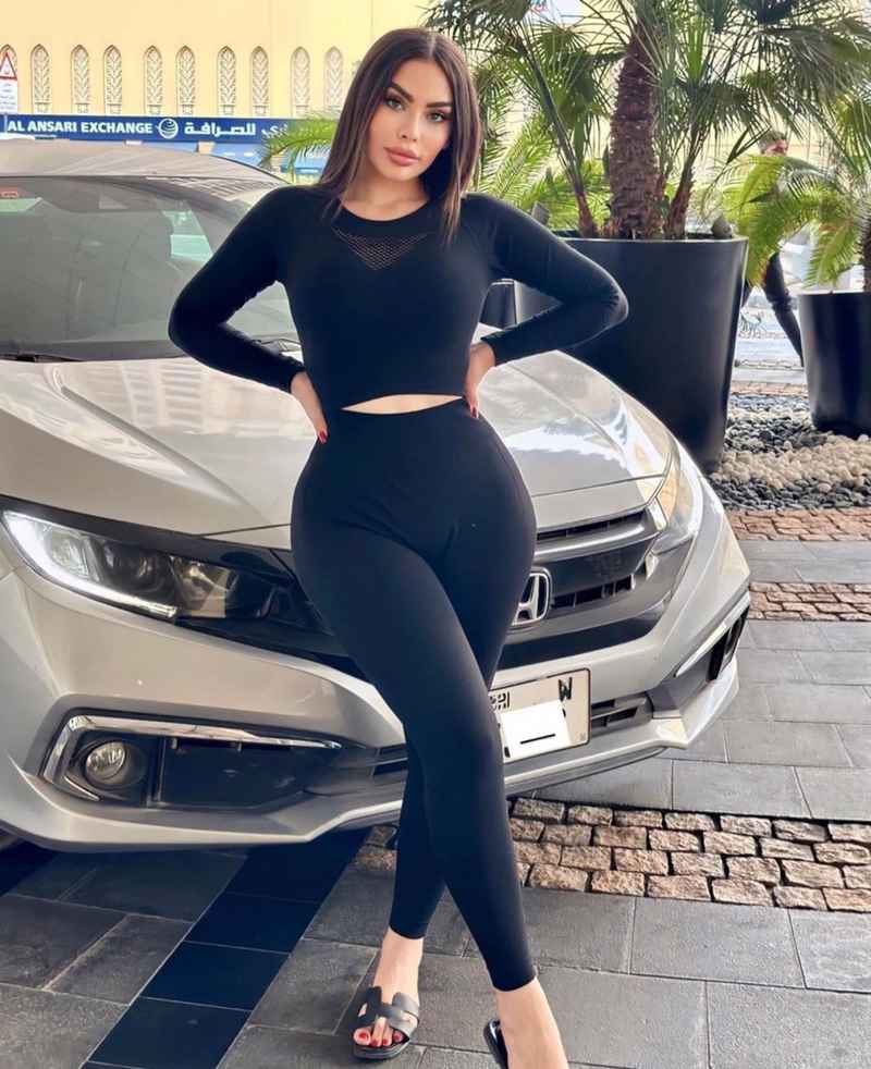 Elizabeth - petite