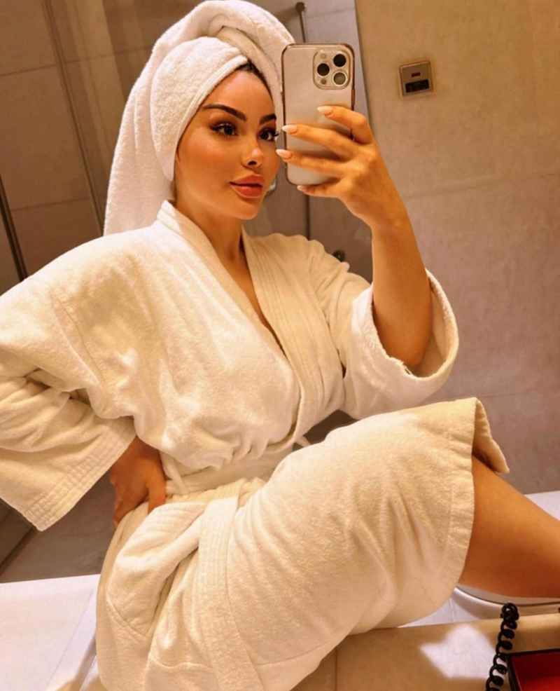 Valentine - incall tonight