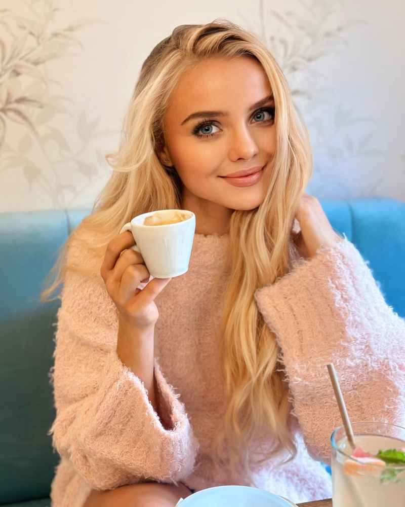 Ryleigh - mature companion