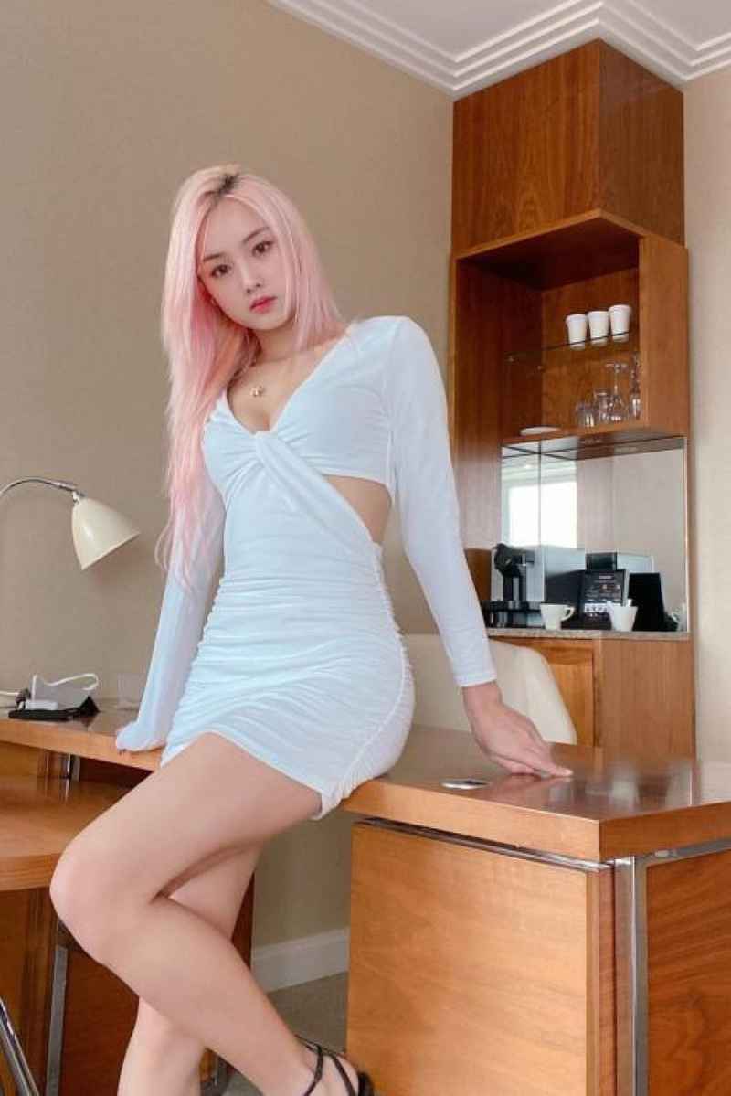 Hazel - party girl