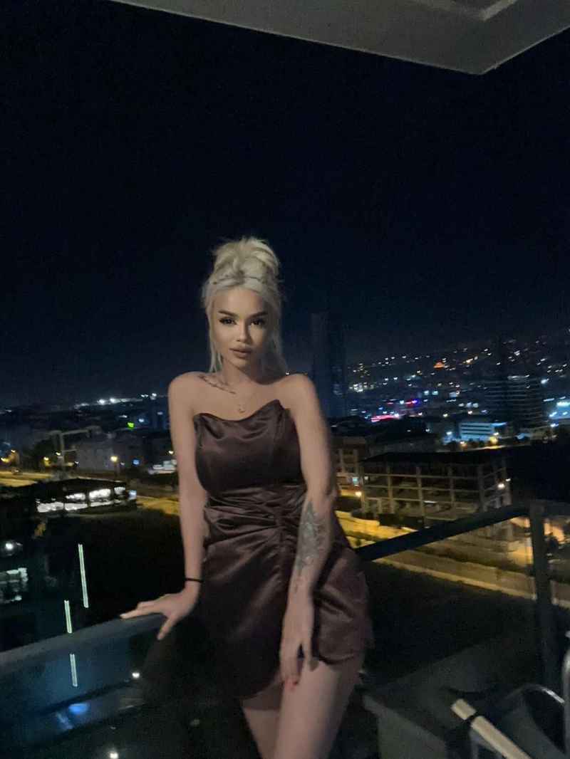 Joanne - local girl