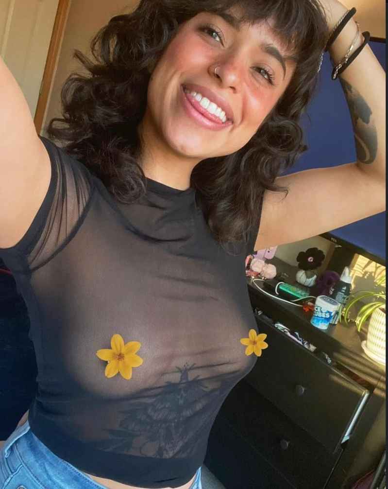 Kiana - outcall available