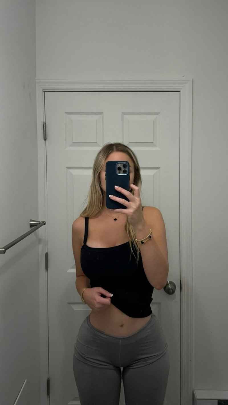 Caitlyn - outcall available