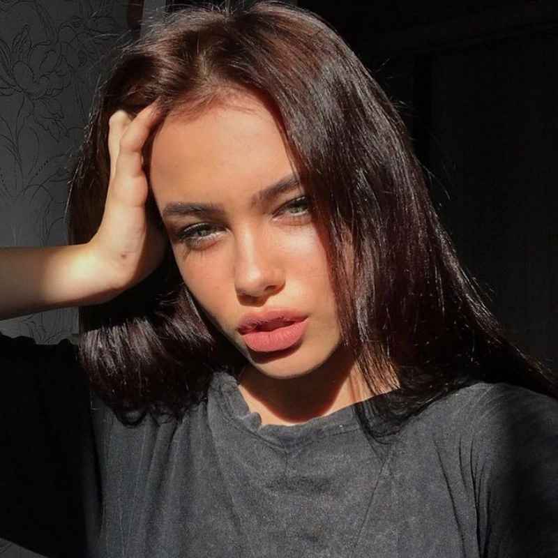 Cindy - brunette