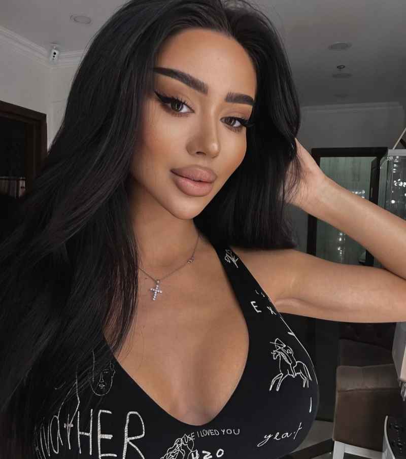 Hannah - outcall available