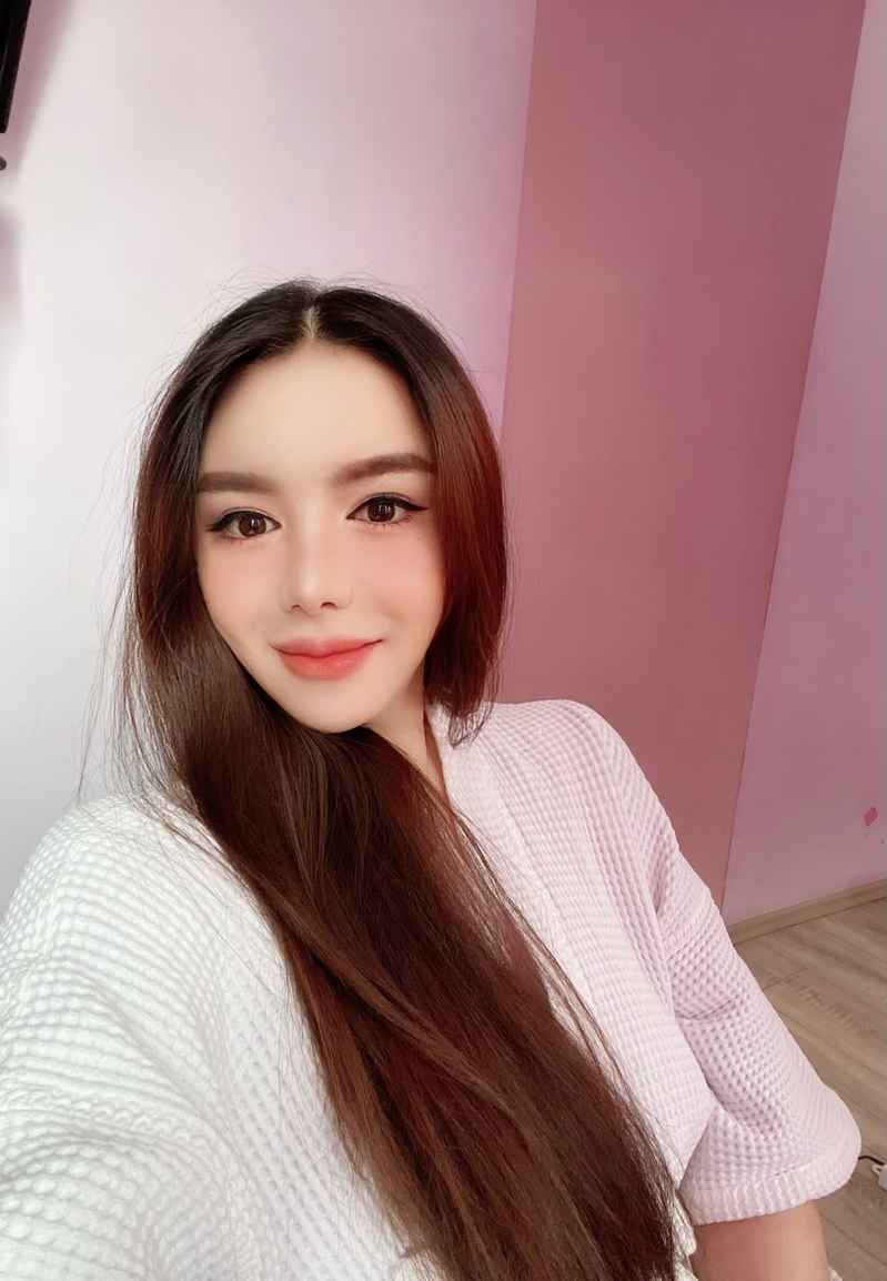 Colleen - blonde