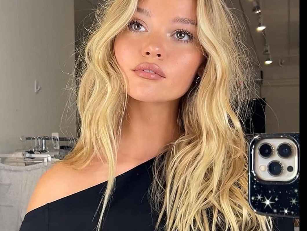 Esme - new in town