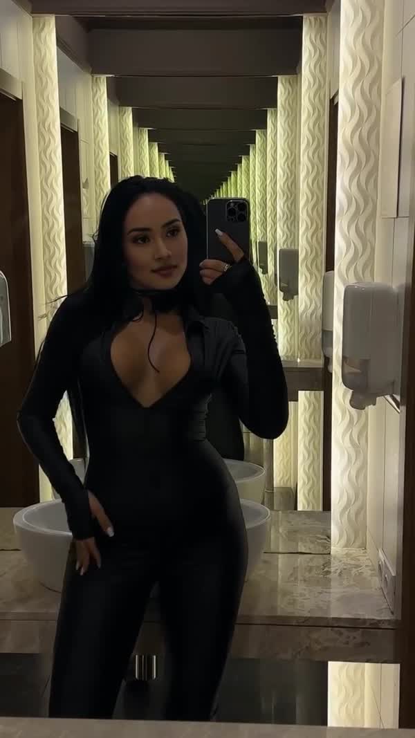 Saoirse - new in town
