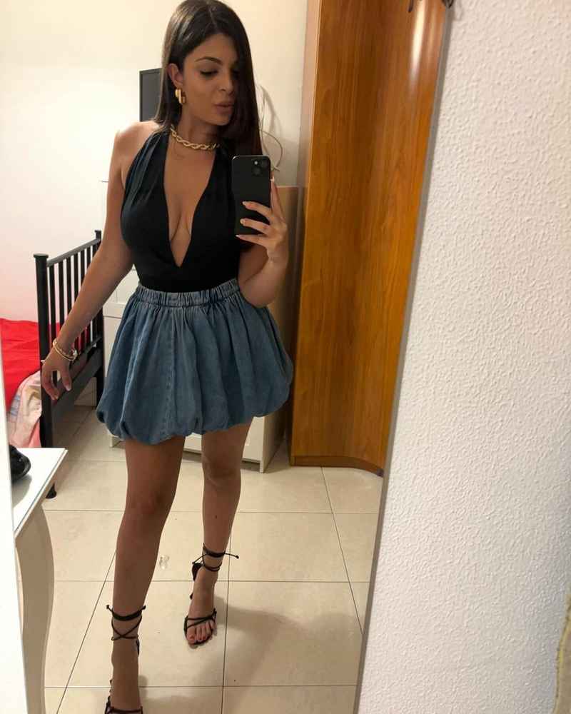 Kelly - incall tonight