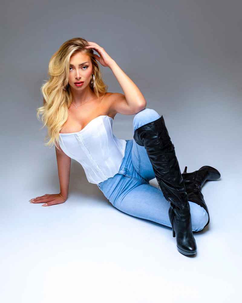 Abigail - open minded