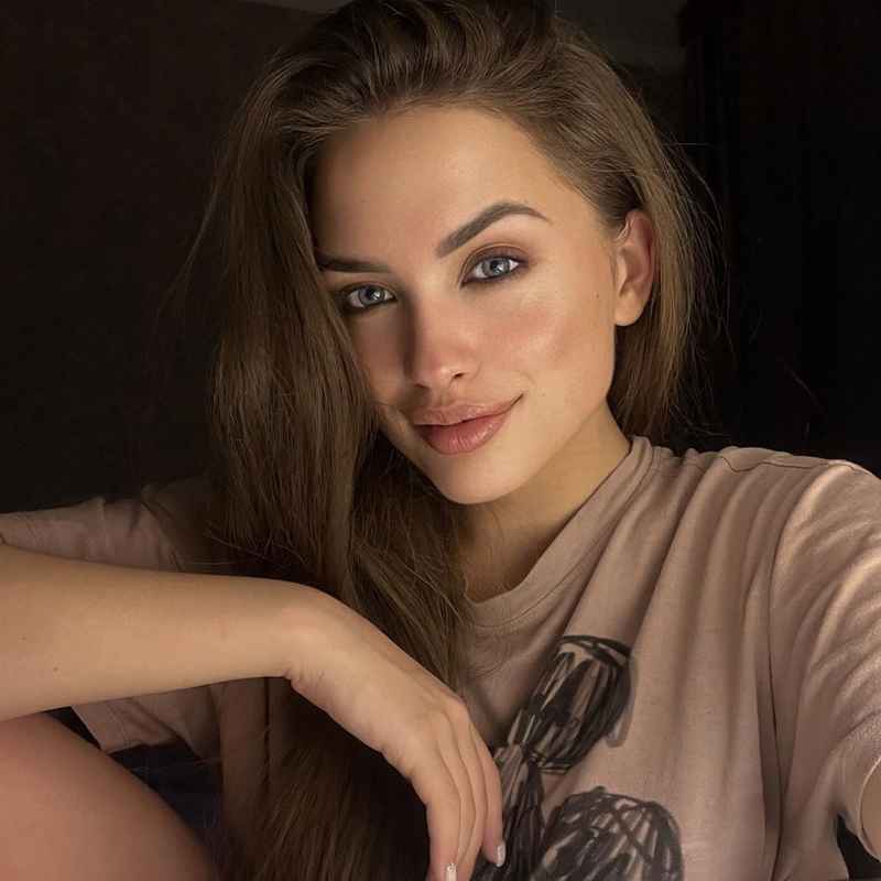 Brenda - local girl