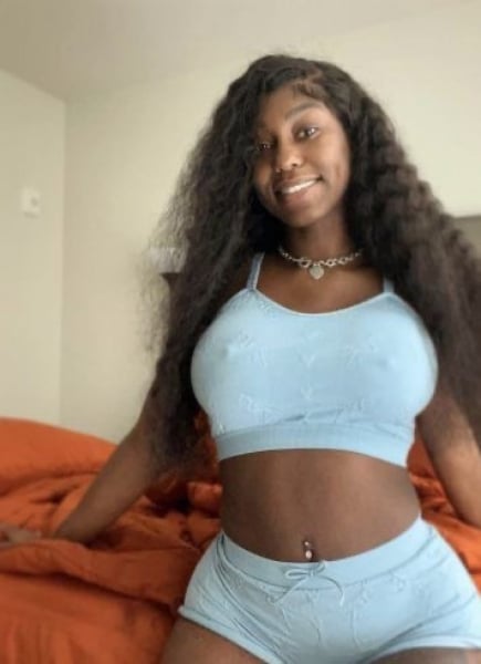 Evelyn - GFE