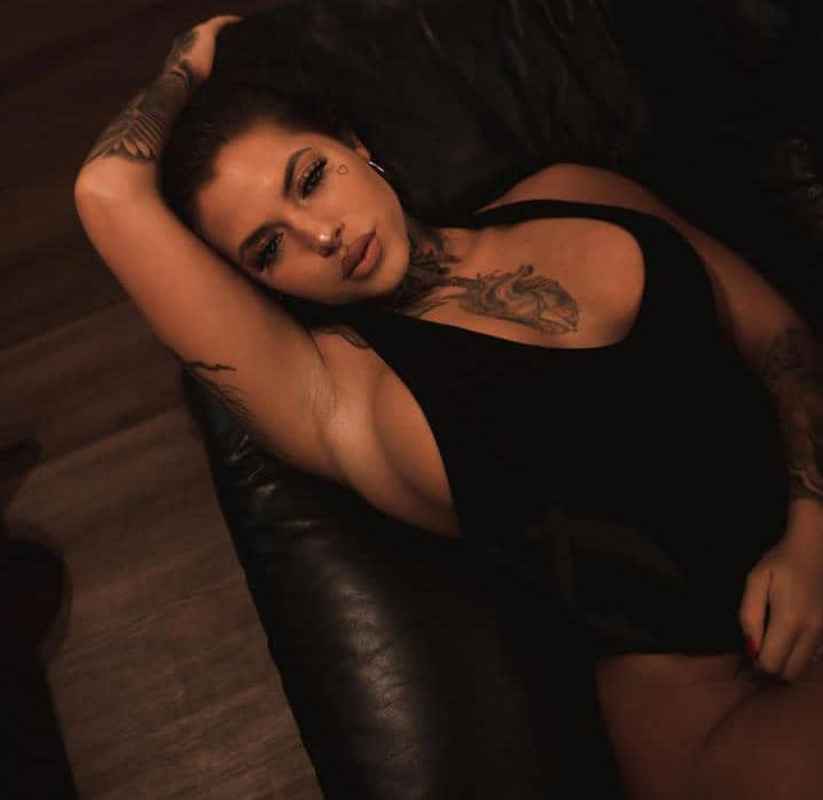 Kateri - blonde