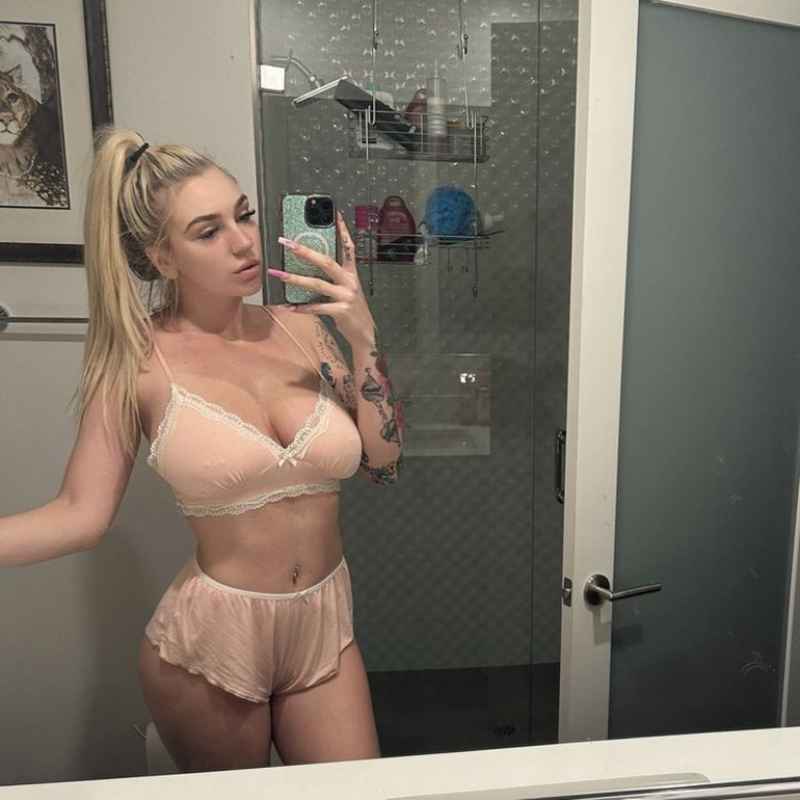 Brigitte - outcall available