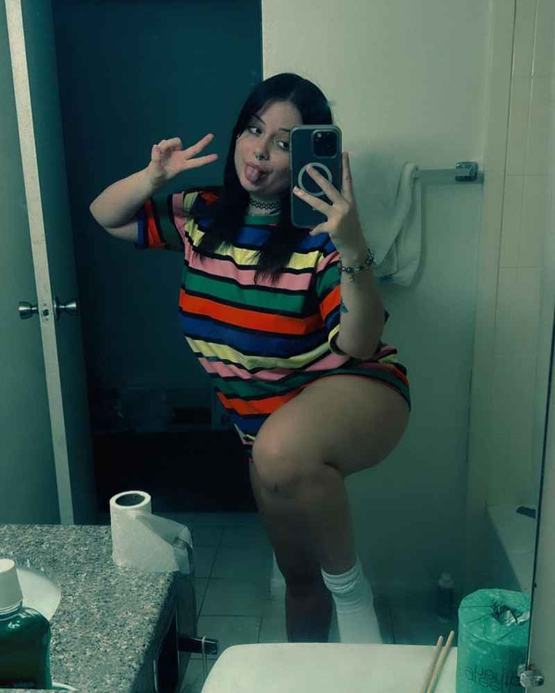 Nadine - curvy