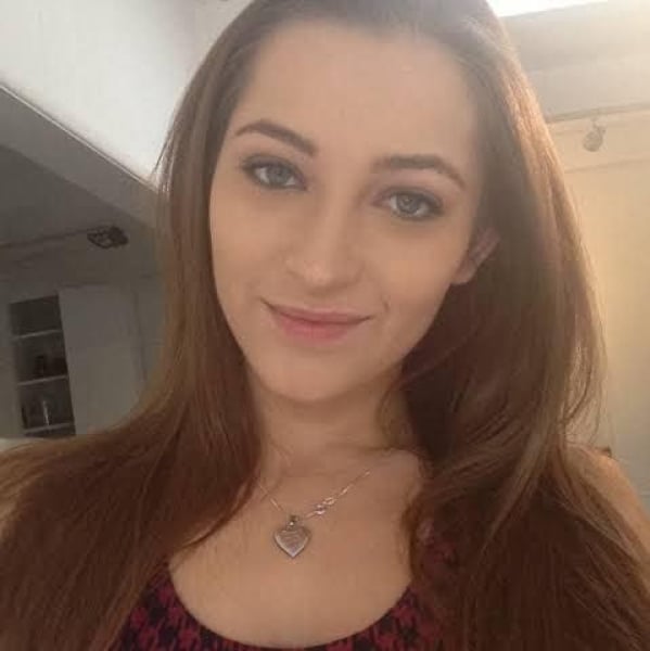 Ines - open minded