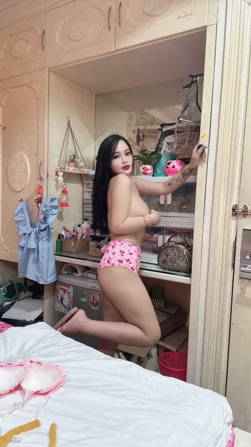 Abigail - outcall available