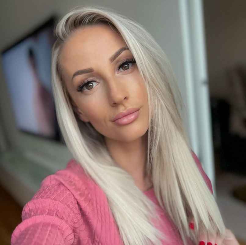 Michelle - outcall available