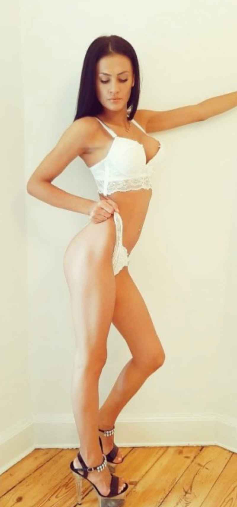 Quitterie - incall tonight