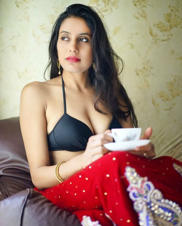 Valentine - mature companion