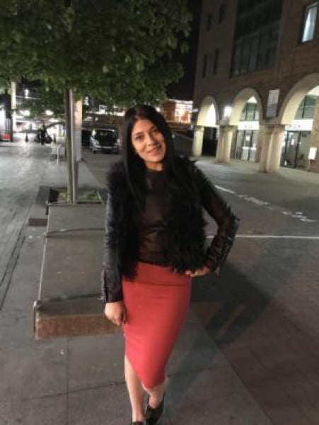 Lisa - curvy