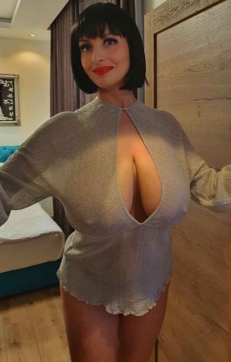 Janine - blonde