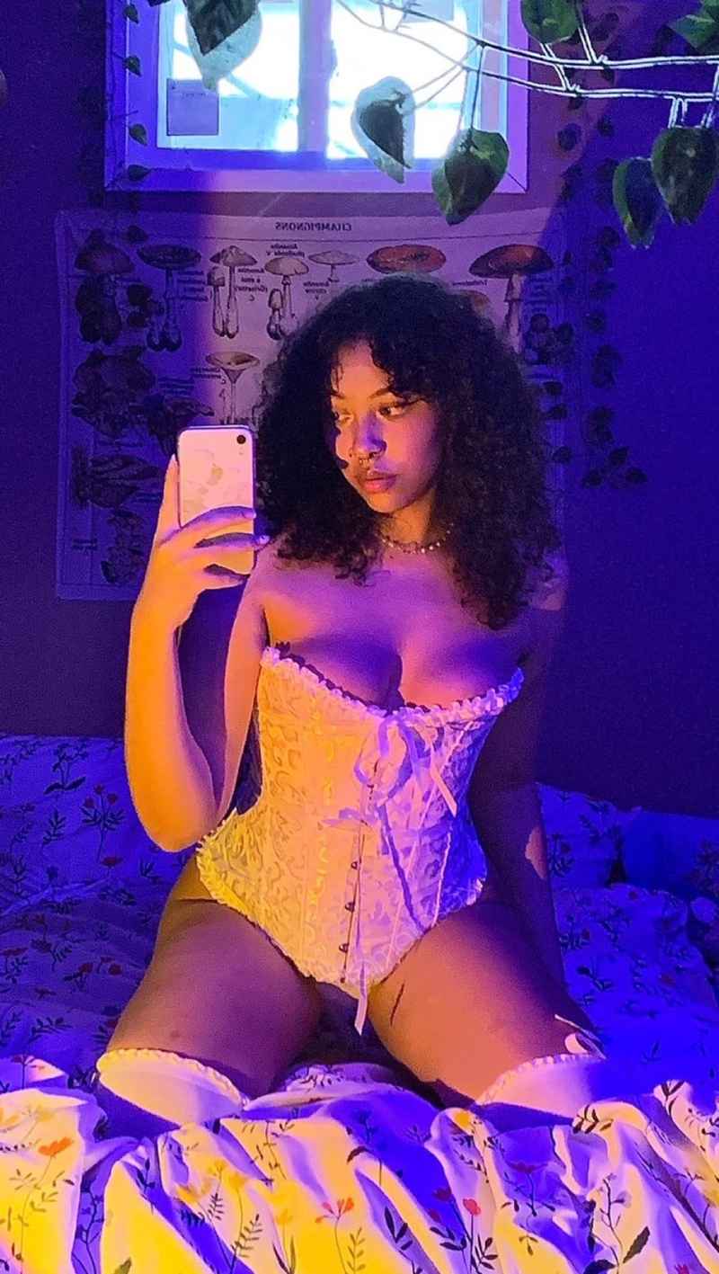 Holly - short stay