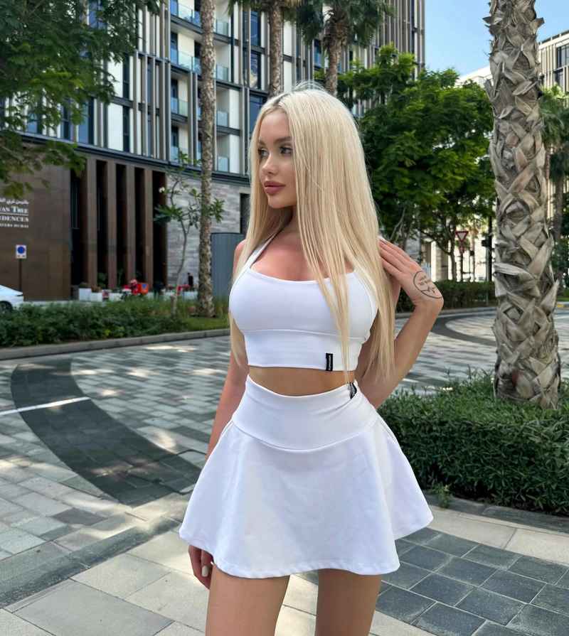 Candice - high class
