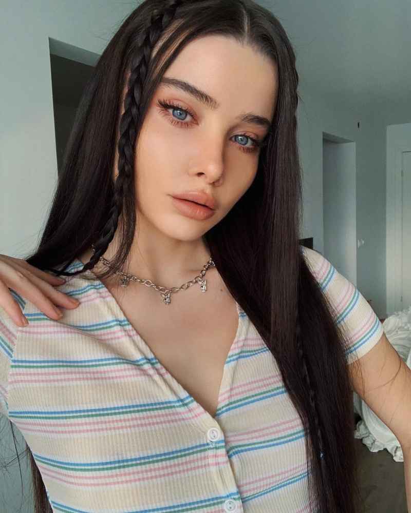 Maelle - new in town
