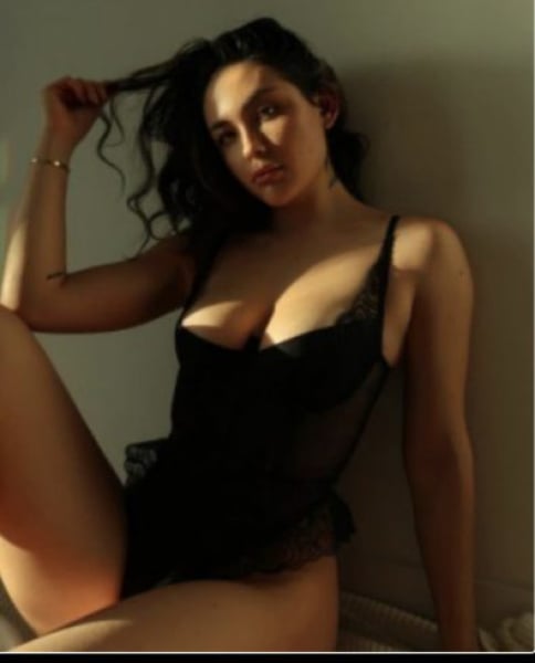 Genevieve - incall tonight