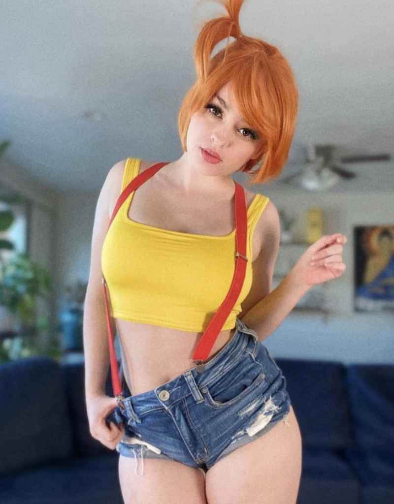 Esme - blonde
