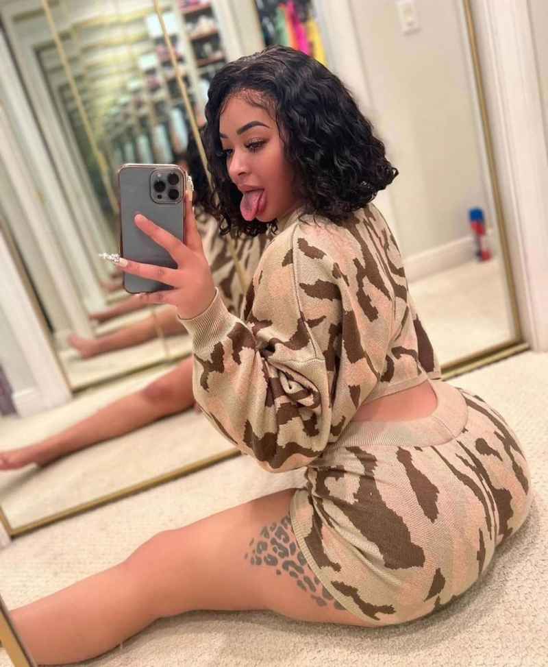 Leanne - curvy