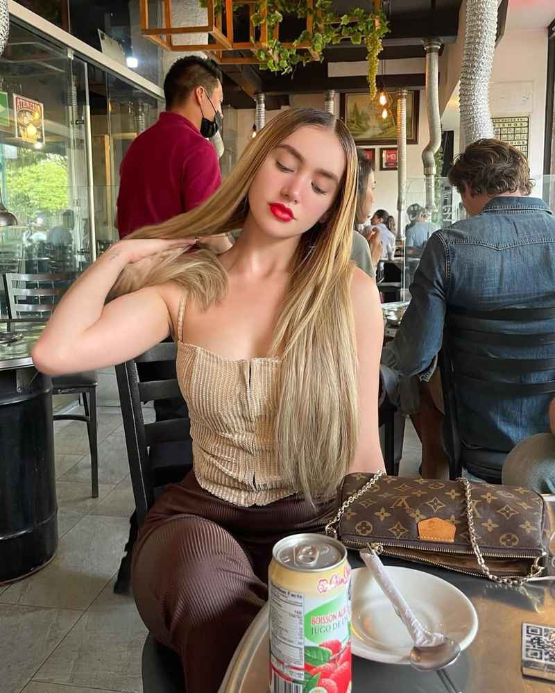 Noemie - discreet meetings