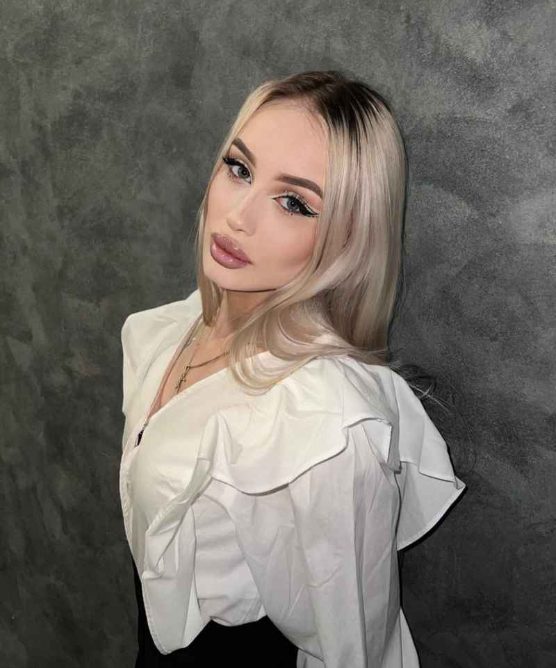 Lily - GFE