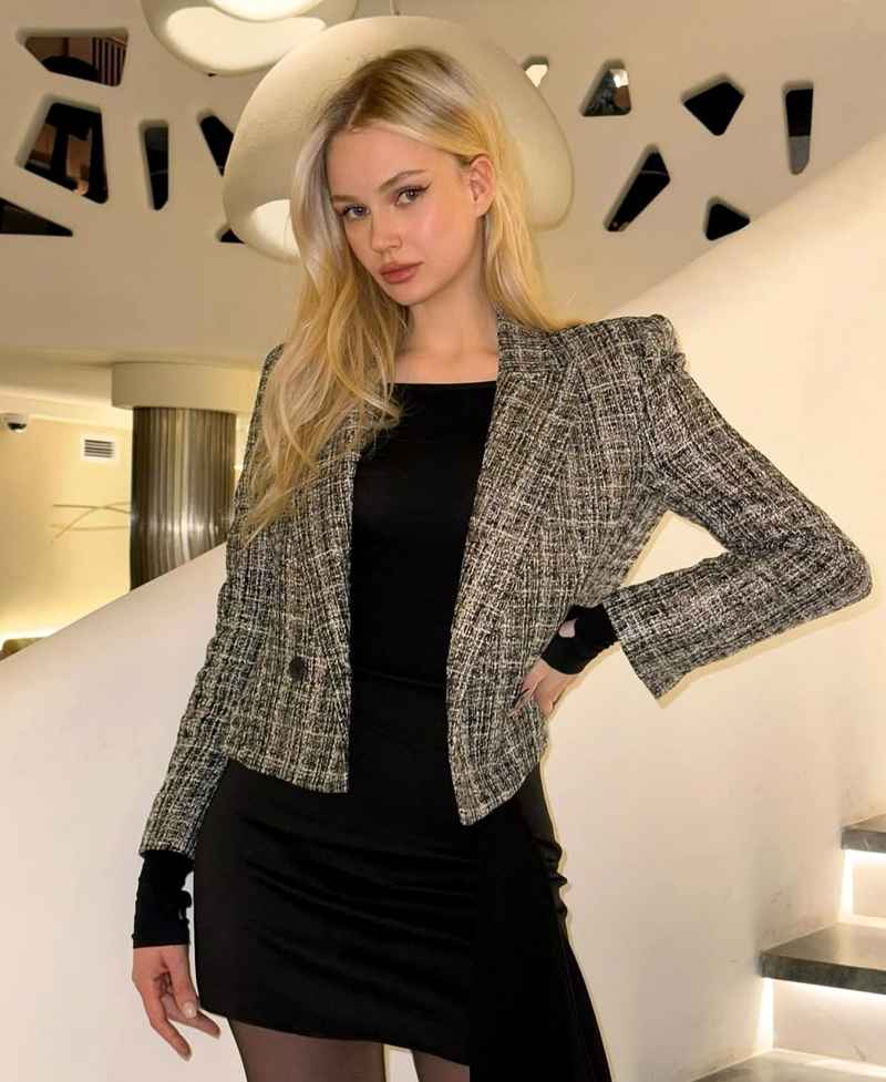 Donna - open minded