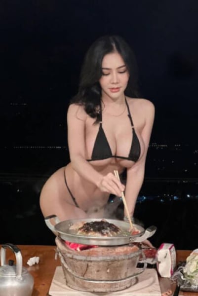 Josephine - curvy