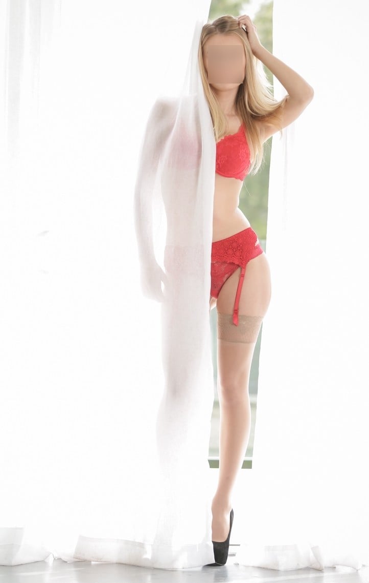 Sibylle - outcall available