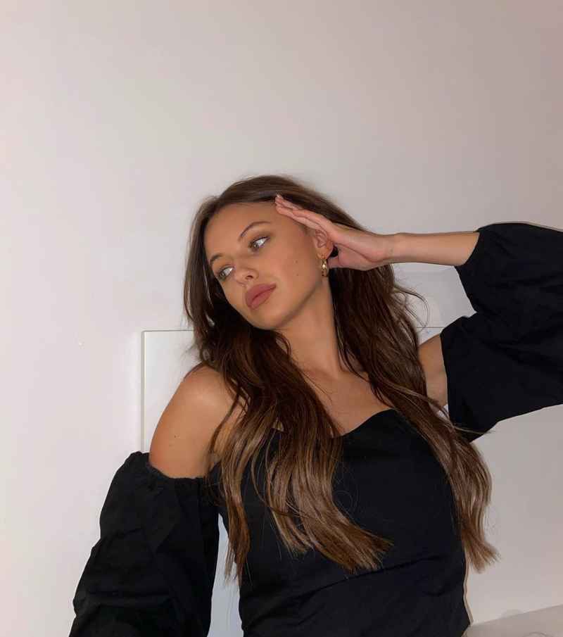 Pauline - open minded