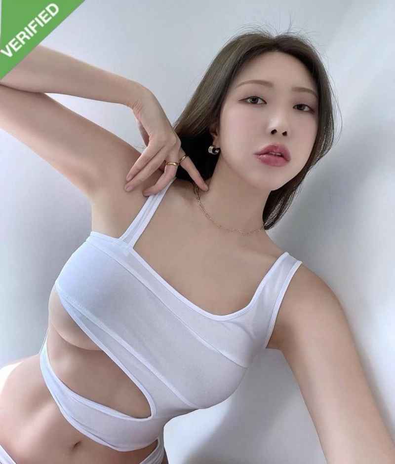 Delphine - discreet meetings