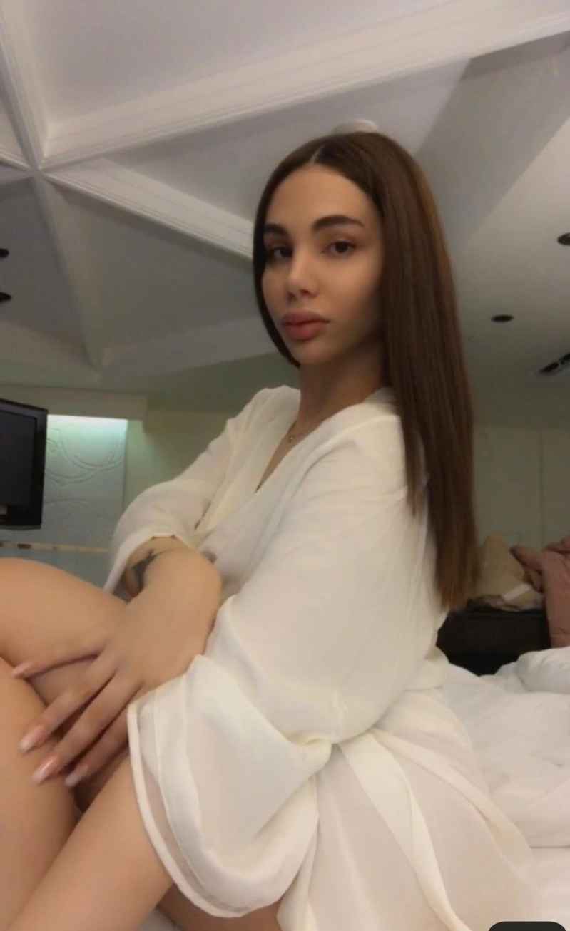Diane - outcall available