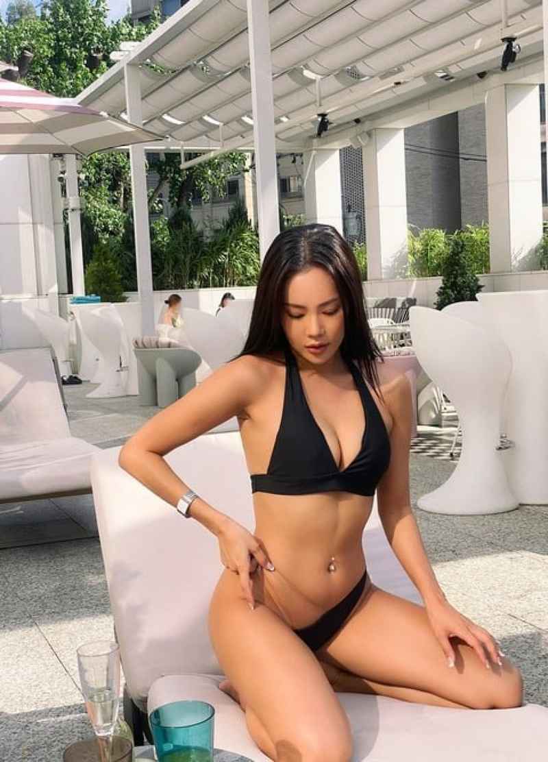 Capucine - curvy