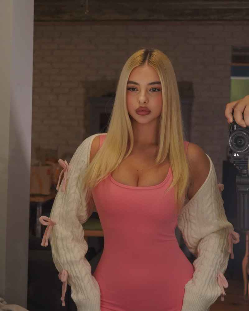 Susan - curvy