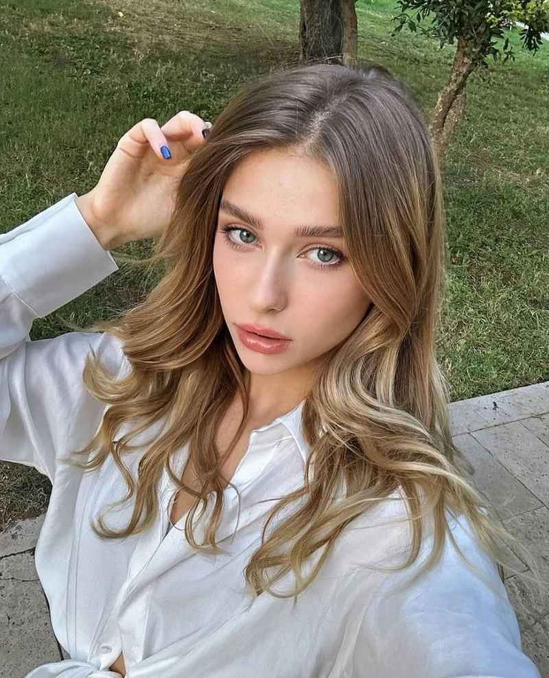 Holly - new in town