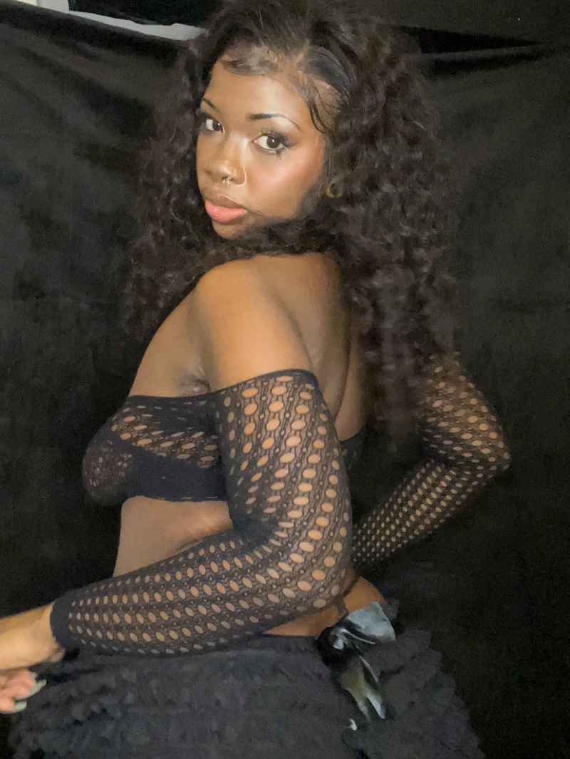 Sarah - independent companion