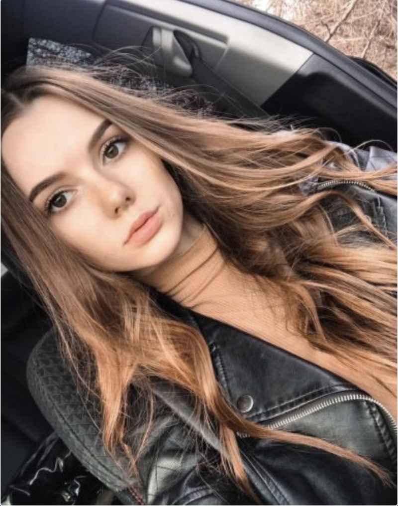 Emily - GFE