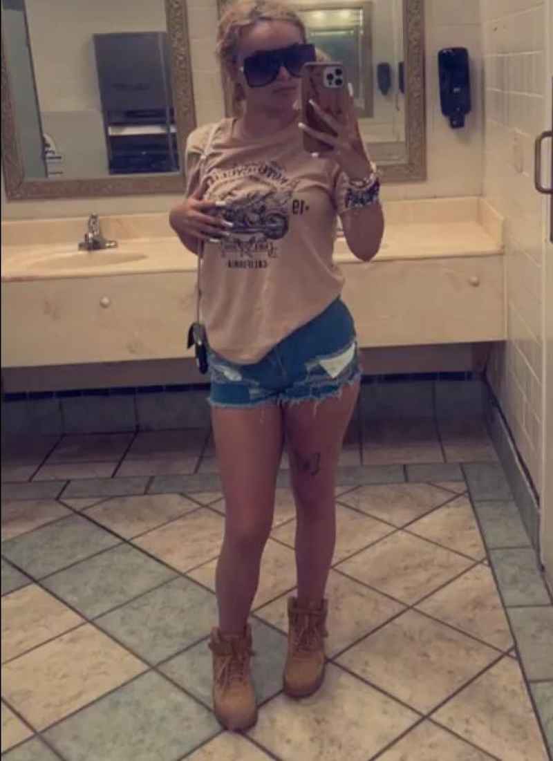 Makayla - local girl